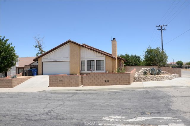 43600 Santa Rosa Circle, Lancaster, CA 93535
