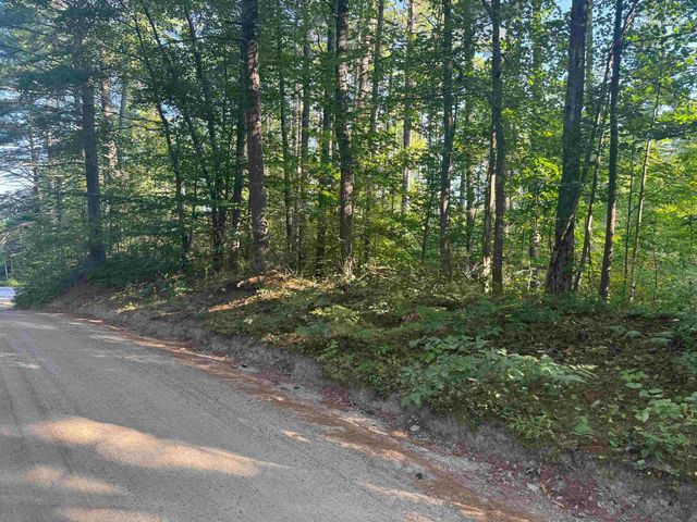 5 John Hodsdon Road, Ossipee, NH 03864