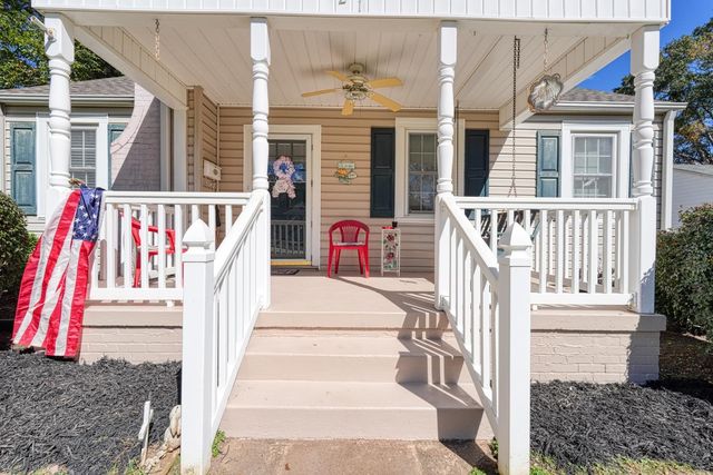 121 Phifer Drive, Spartanburg, SC 29303