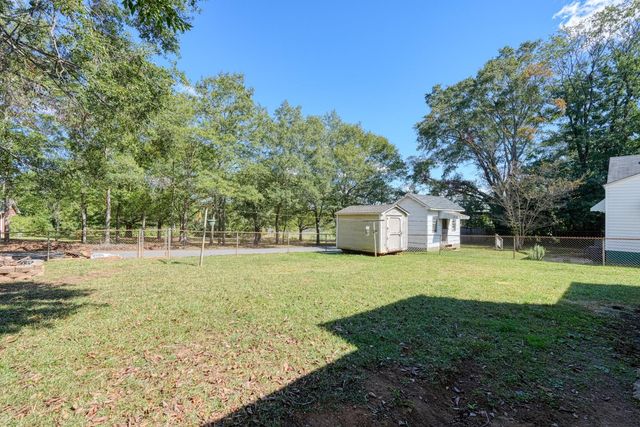 121 Phifer Drive, Spartanburg, SC 29303