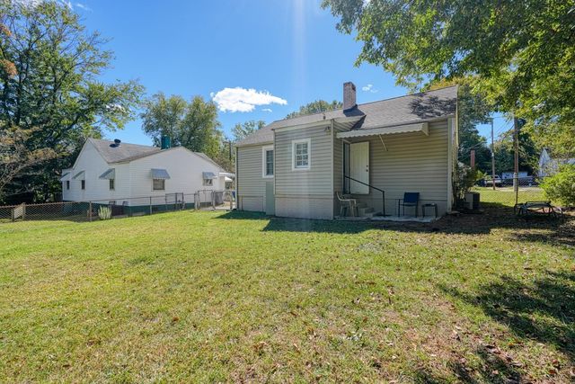 121 Phifer Drive, Spartanburg, SC 29303