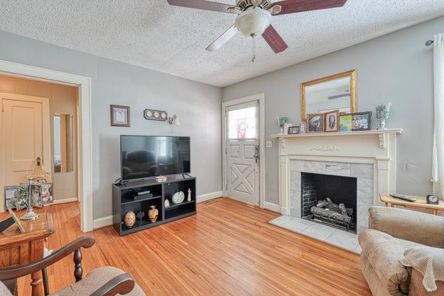 121 Phifer Drive, Spartanburg, SC 29303