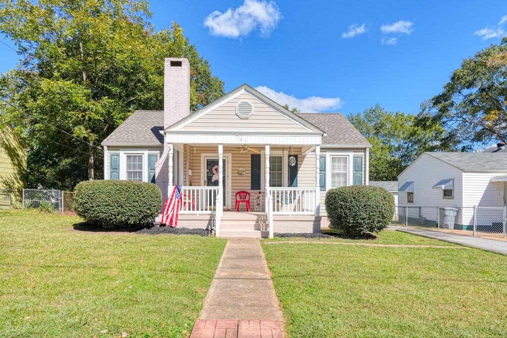 121 Phifer Drive, Spartanburg, SC 29303
