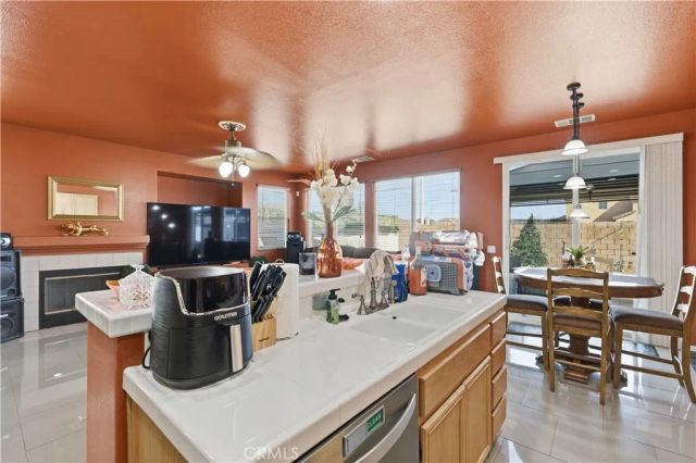 15817 Desert Pass, Adelanto, CA 92301