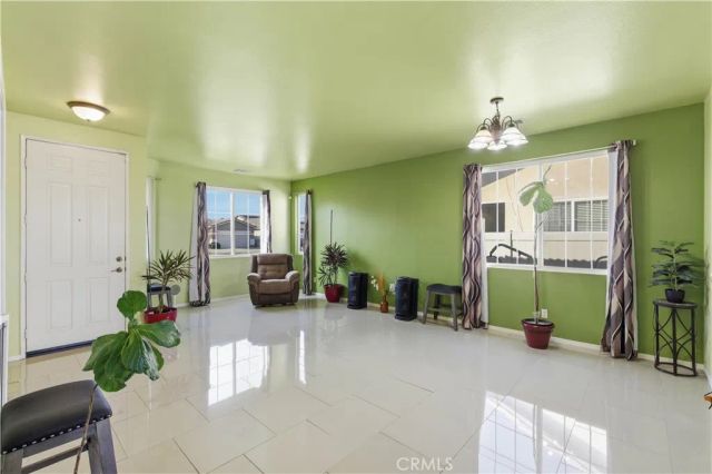 15817 Desert Pass, Adelanto, CA 92301