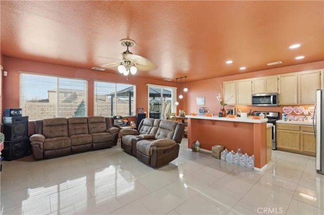 15817 Desert Pass, Adelanto, CA 92301