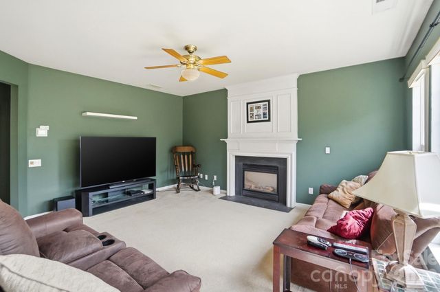 7724 Dinniston Drive, Huntersville, NC 28078