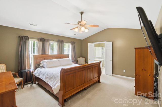 7724 Dinniston Drive, Huntersville, NC 28078
