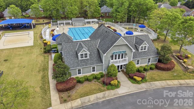 7724 Dinniston Drive, Huntersville, NC 28078