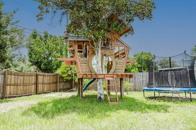 212 SUMMERSET DRIVE, Apopka, FL 32712