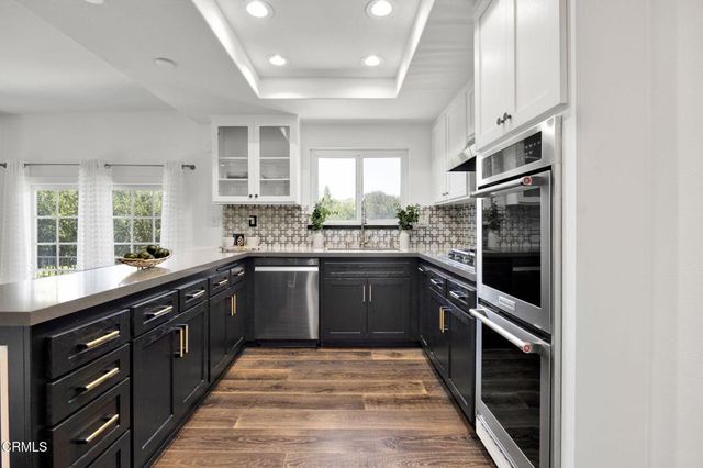 4655 Club View Drive, Westlake Village, CA 91362