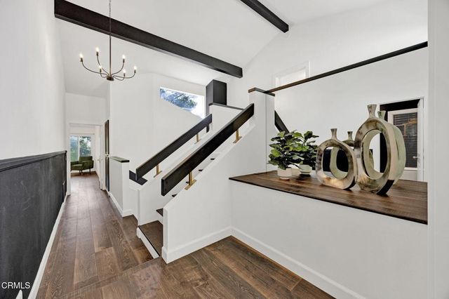 4655 Club View Drive, Westlake Village, CA 91362