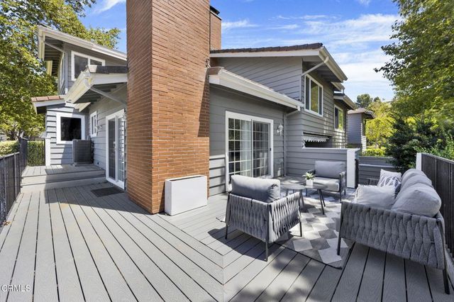 4655 Club View Drive, Westlake Village, CA 91362