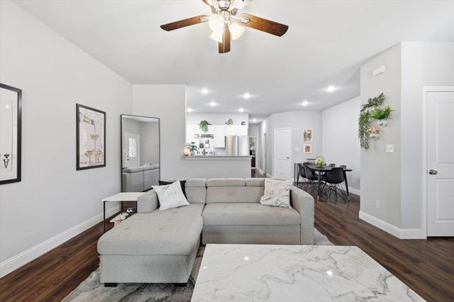 5179 Charlene Street, Fort Worth, TX 76105