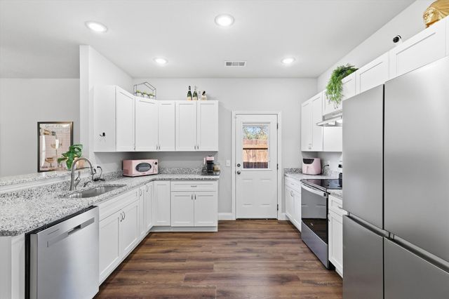 5179 Charlene Street, Fort Worth, TX 76105