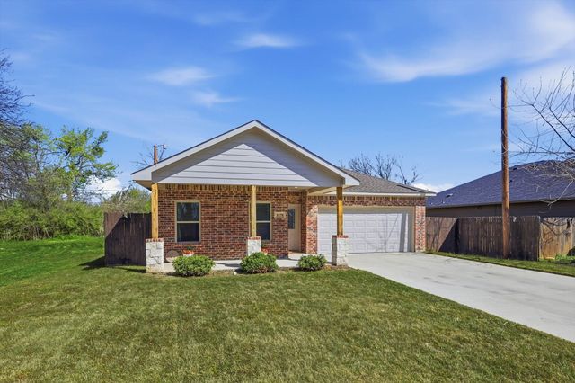 5179 Charlene Street, Fort Worth, TX 76105