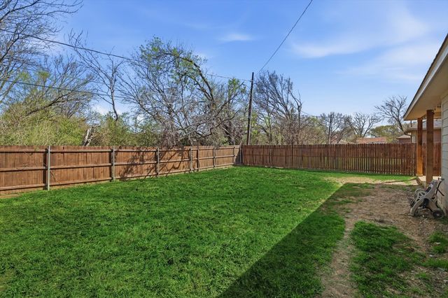 5179 Charlene Street, Fort Worth, TX 76105