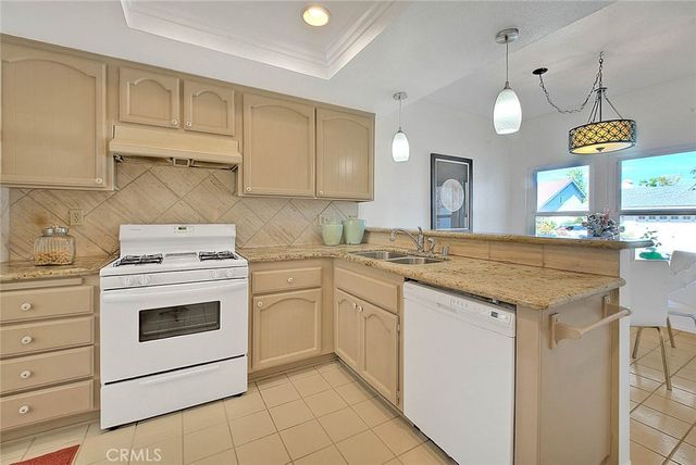 4 Carson, Irvine, CA 92620