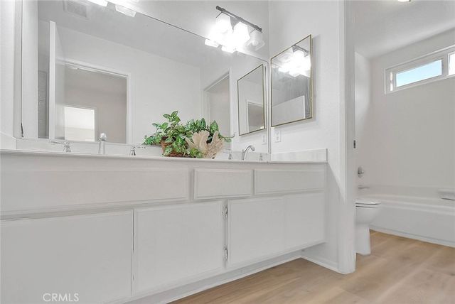 4 Carson, Irvine, CA 92620