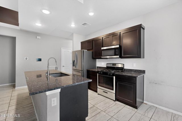 14323 Lago Di Garda Court, Horizon City, TX 79928