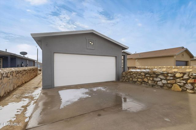 14323 Lago Di Garda Court, Horizon City, TX 79928