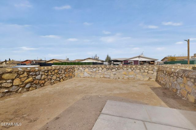 14323 Lago Di Garda Court, Horizon City, TX 79928