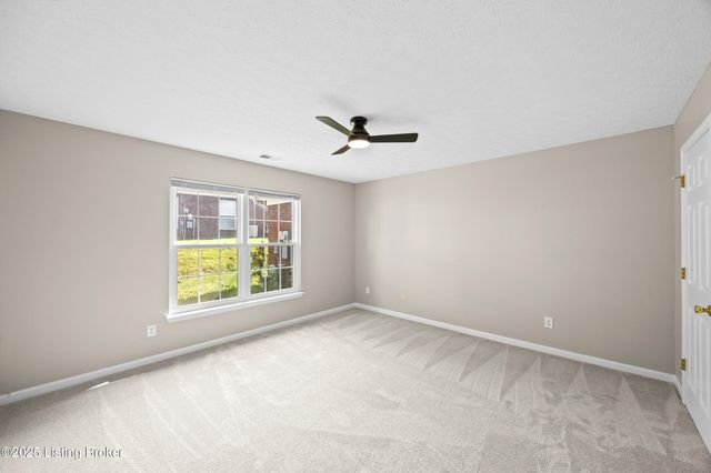 6202 Apple Cider Dr, Louisville, KY 40219