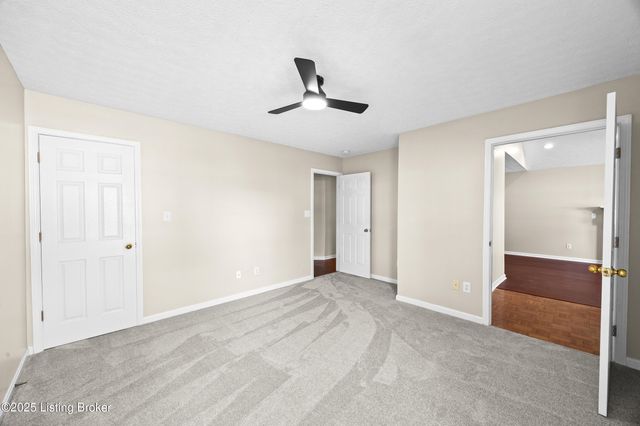 6202 Apple Cider Dr, Louisville, KY 40219