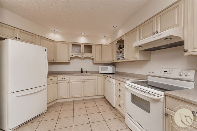 1400 Poly Drive 4D, Billings, MT 59102