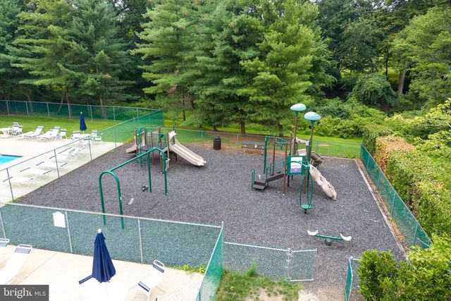1408 BLACK WALNUT DR #1408, Phoenixville, PA 19460