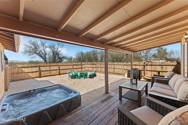 16620 S Delgado Road, Sahuarita, AZ 85629