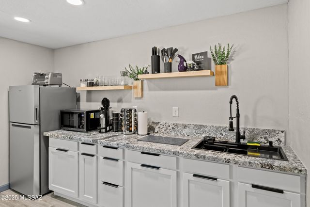 16620 S Delgado Road, Sahuarita, AZ 85629