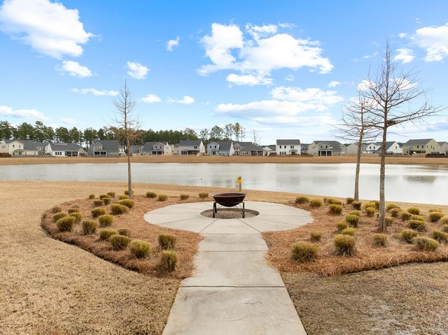313 Lucca Drive, Summerville, SC 29486