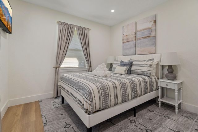 3007 Columbia Street, Houston, TX 77018