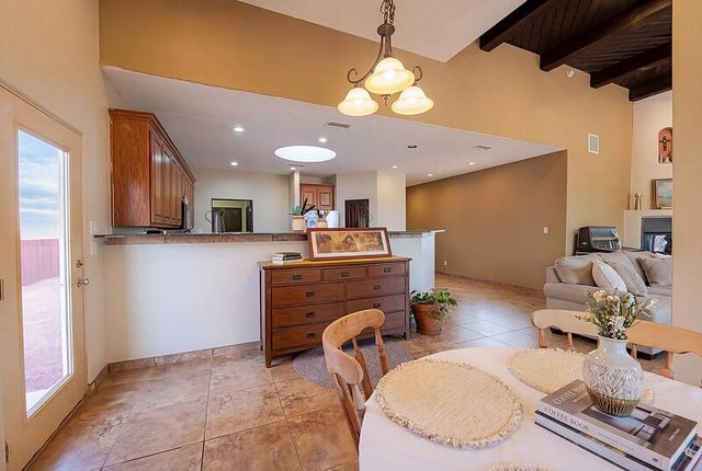 705 Chihuahua Road NE, Rio Rancho, NM 87144