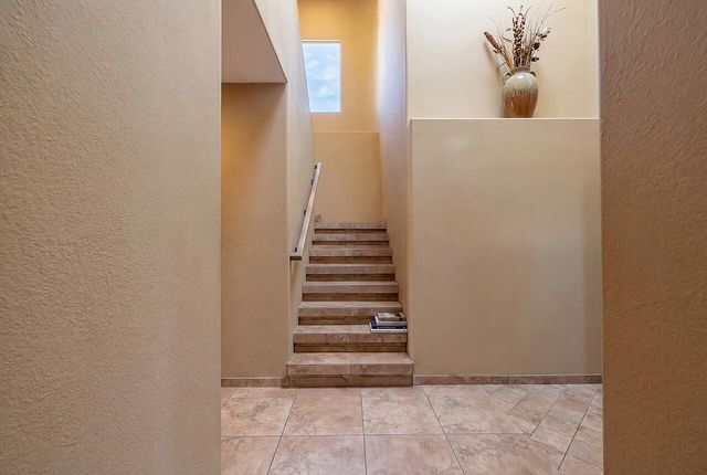 705 Chihuahua Road NE, Rio Rancho, NM 87144