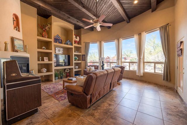 705 Chihuahua Road NE, Rio Rancho, NM 87144