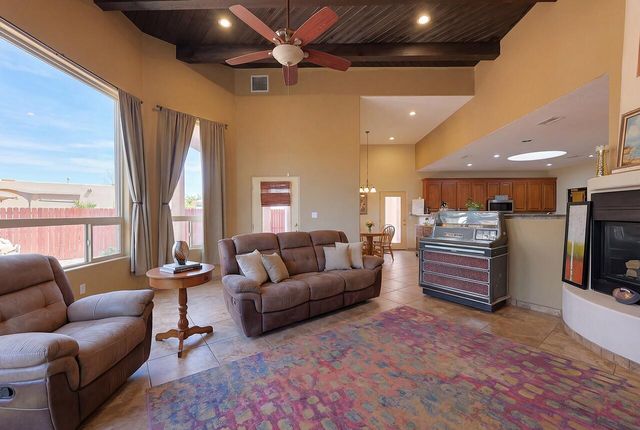 705 Chihuahua Road NE, Rio Rancho, NM 87144