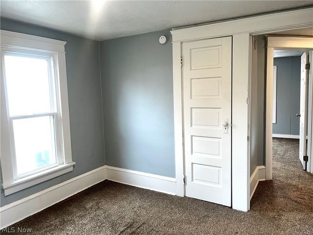 2291 11th Street SW, Akron, OH 44314