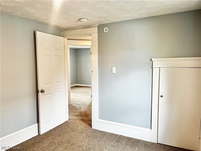 2291 11th Street SW, Akron, OH 44314