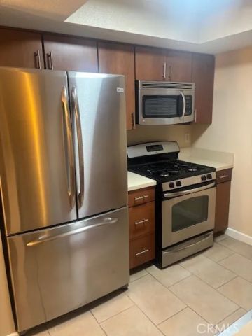 345 S Alexandria, Los Angeles, CA 90020