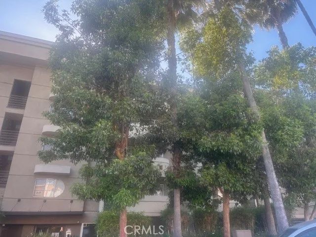 345 S Alexandria, Los Angeles, CA 90020
