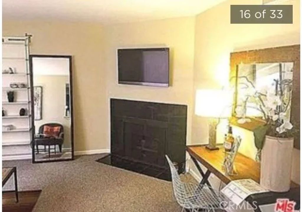 345 S Alexandria, Los Angeles, CA 90020