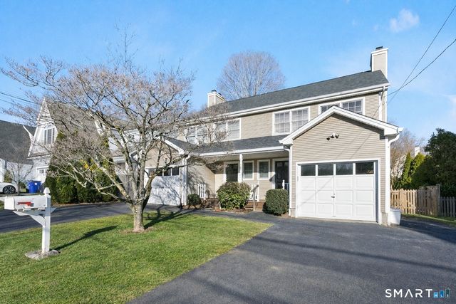 30 Osborne Place, Fairfield, CT 06890