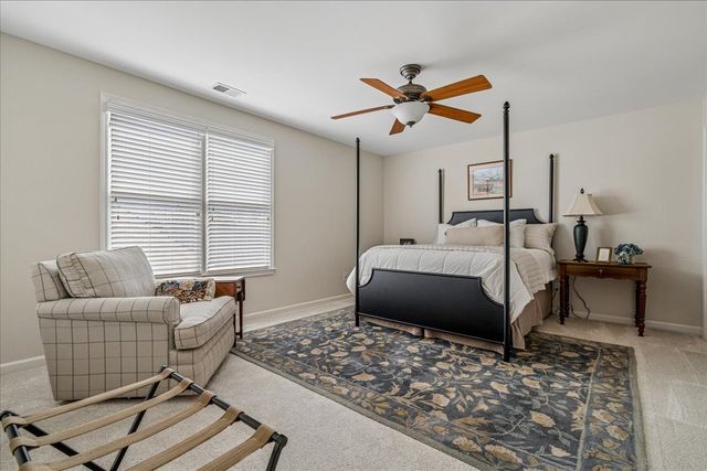 145 COTTAGE GROVE DR, Collierville, TN 38017
