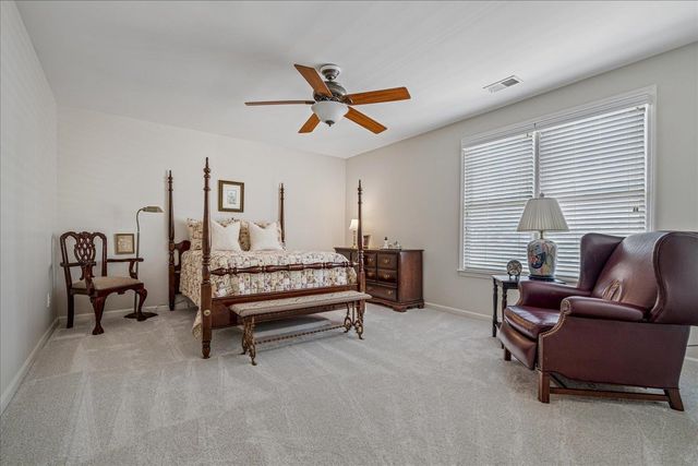 145 COTTAGE GROVE DR, Collierville, TN 38017