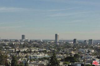 1131 ALTA LOMA Road 403, West Hollywood, CA 90069