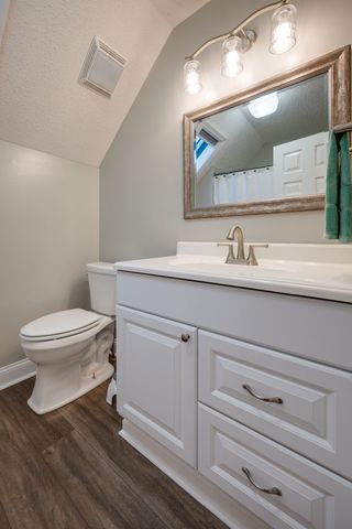 1303 Sycamore Valley Rd, Ashland City, TN 37015