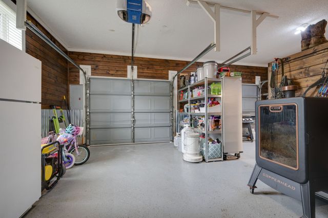 1303 Sycamore Valley Rd, Ashland City, TN 37015