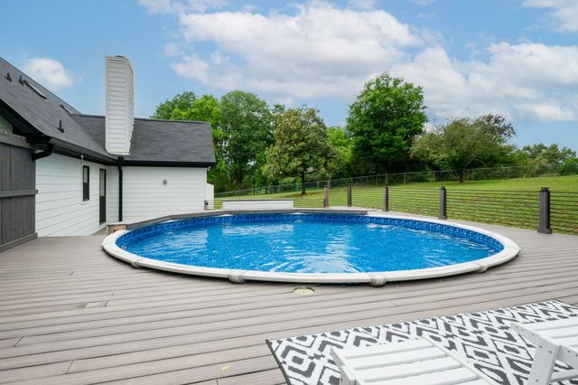 1303 Sycamore Valley Rd, Ashland City, TN 37015